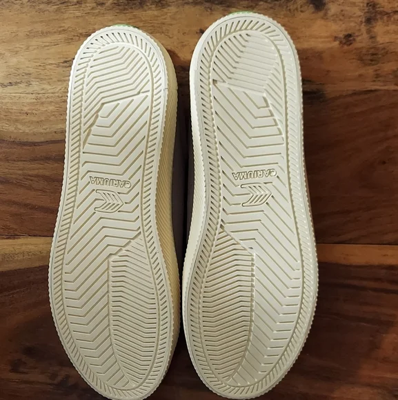 SALE 11.5 Women Cariuma OCA Low Canvas Sneakers Gray Sustainability Eco-Friendly - Picture 8 of 9